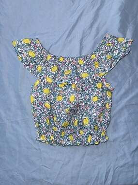 Penelope Mack Girls Floral Lemon Print Off-the-Shoulder Smocked Crop Top